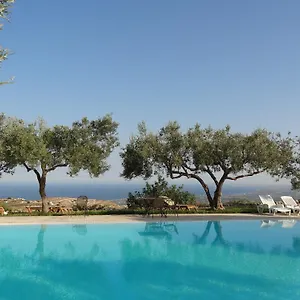 Séjour à la ferme Antica, Avola